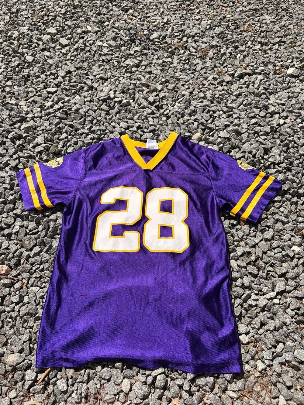 NFL Team Apparel Minnesota Vikings Adrian Peterson 28 Jersey XL (16-18)
